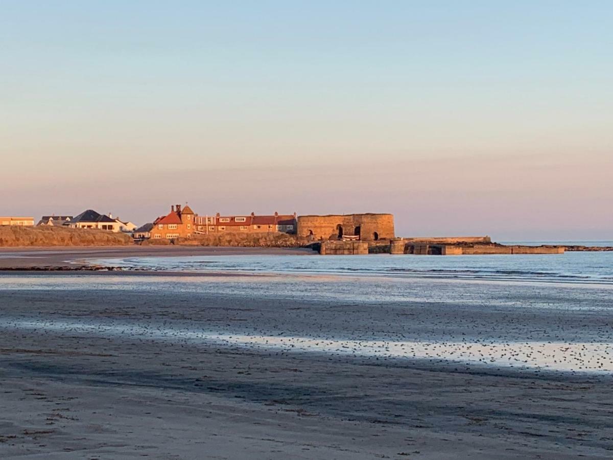 Church View / The Craster Arms In Beadnell Lejlighed Eksteriør billede